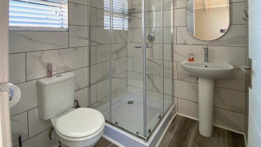 5 Bedroom Property for Sale in Dwarskersbos Western Cape